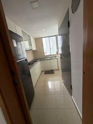 The Lakeshore (D22), Condominium #483834011